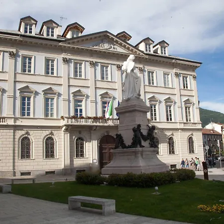 Casa Dell'edera - In Апартаменты Домодоссола